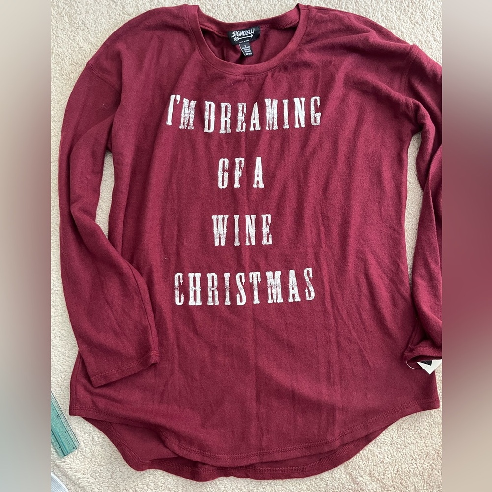 NWT SIGNORELLI SUPER SOFT BURGUNDY WINE CHRISTMAS SWEATSHIRT 🍷